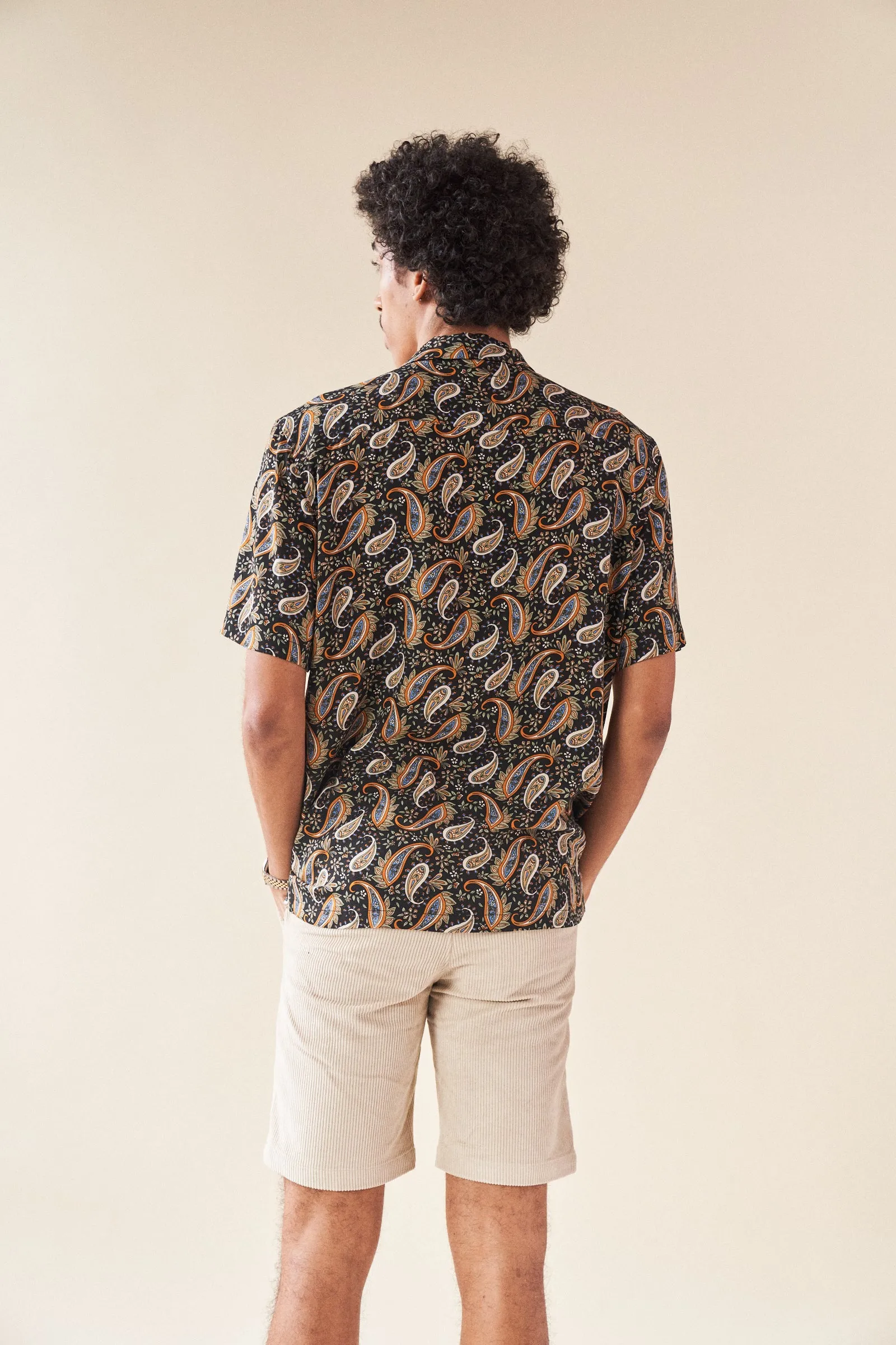 bound 'Ebony' Paisley Rayon SS Shirt