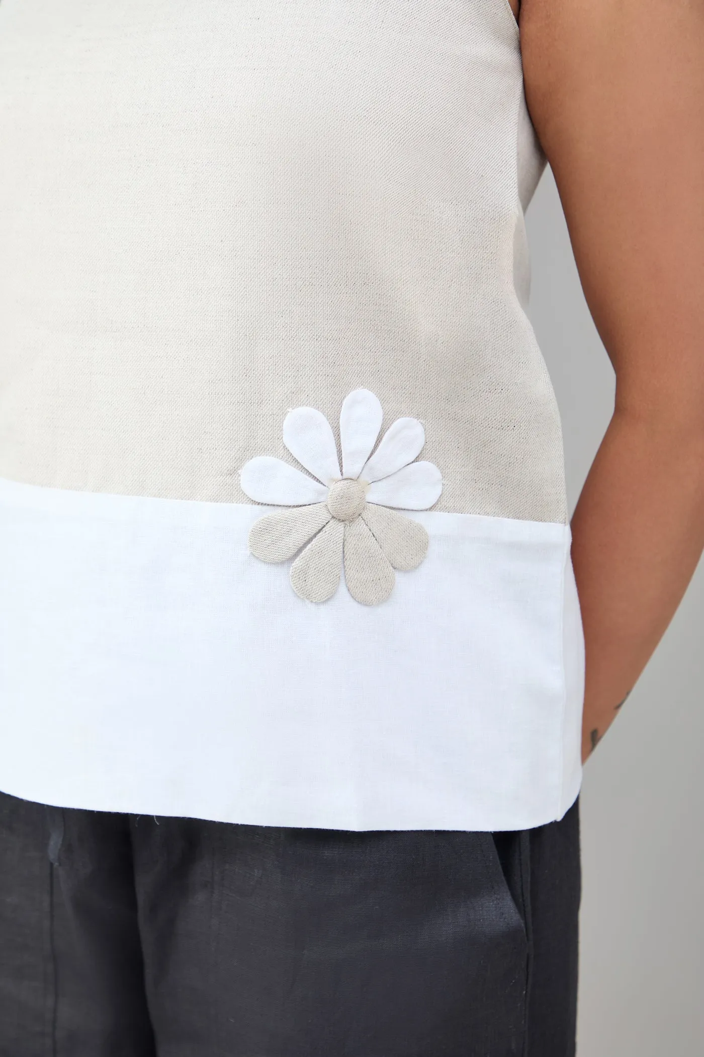 Hemp And Bamboo Contrast Sleeveless Flower Top Natural