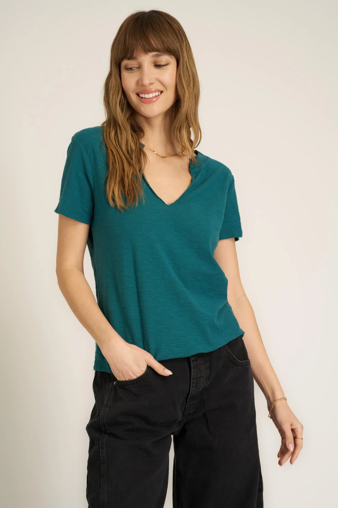 Plata Notched Tee - Pacific Teal