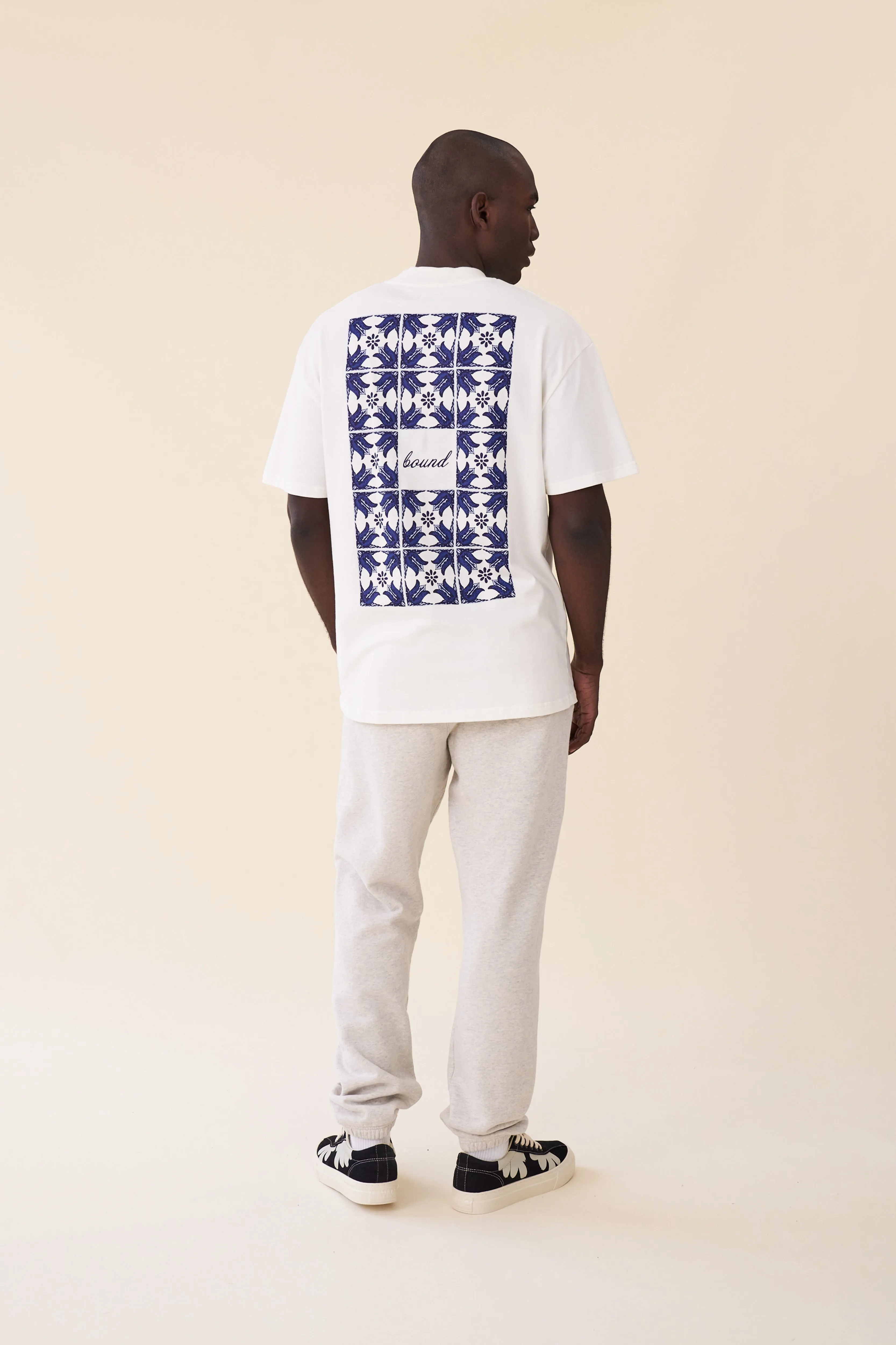 PORTO AZULEJOS TEE - ECRU