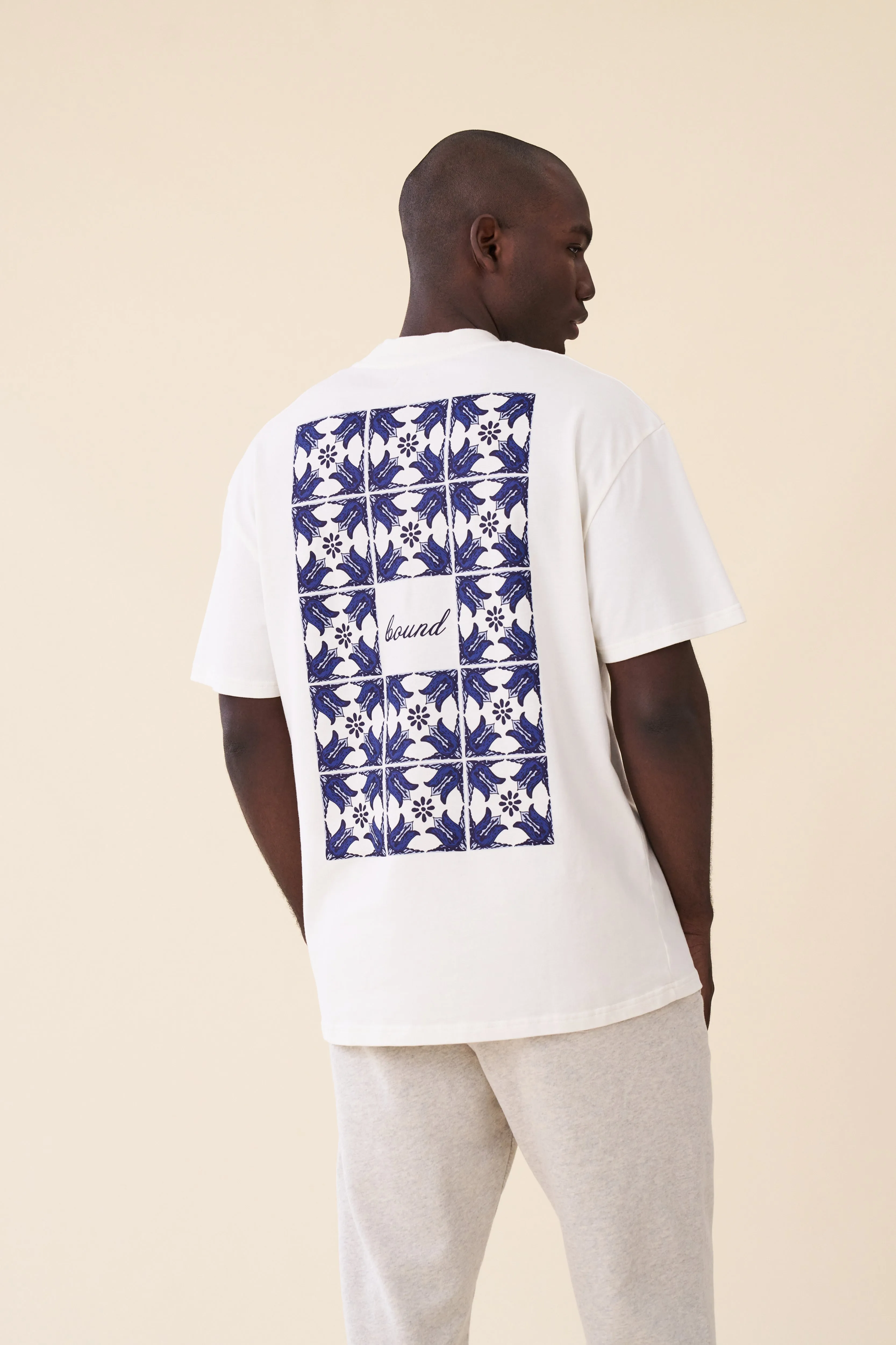 PORTO AZULEJOS TEE - ECRU