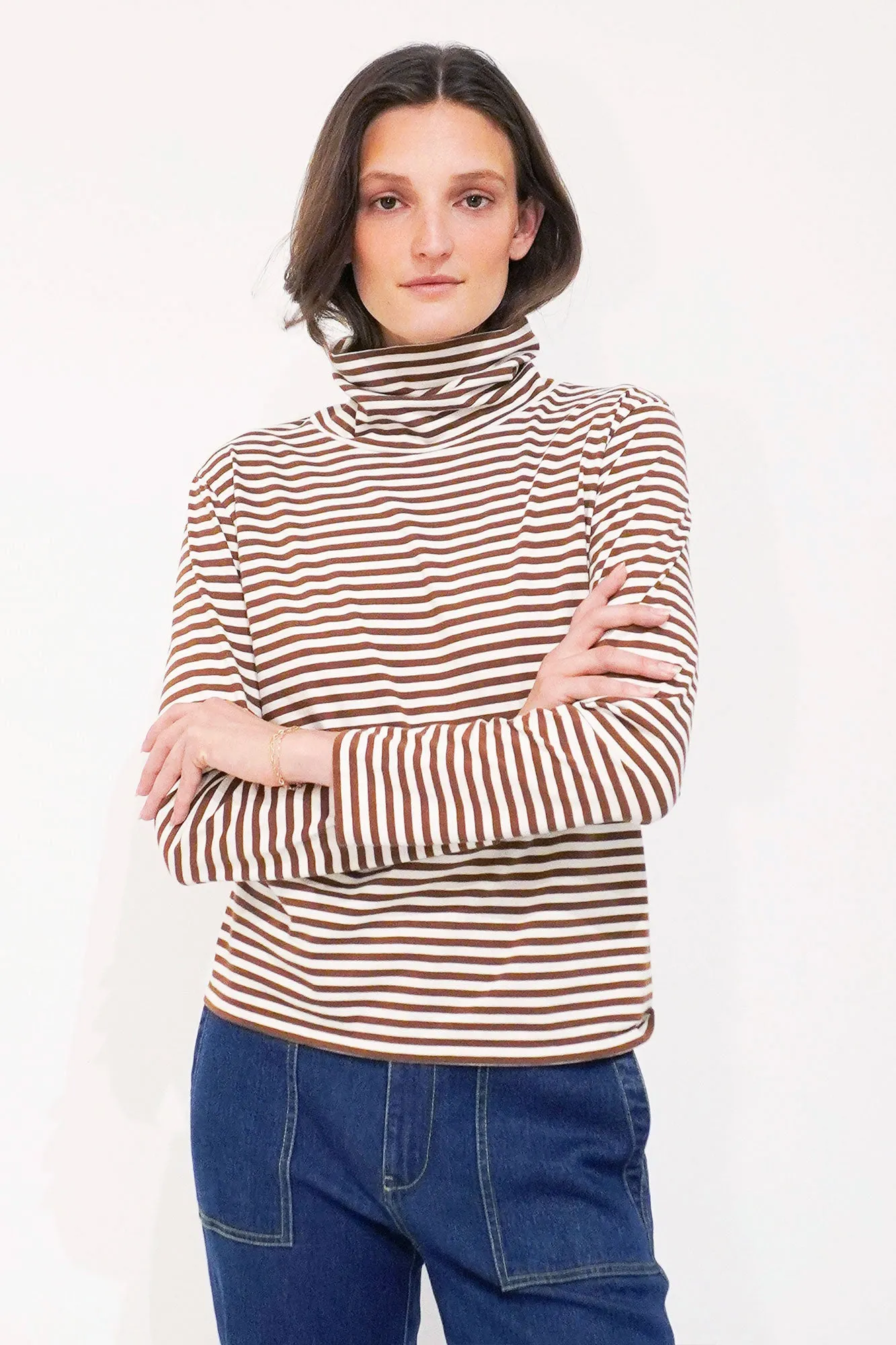 The Turtleneck - Cream/Walnut Mini Stripe